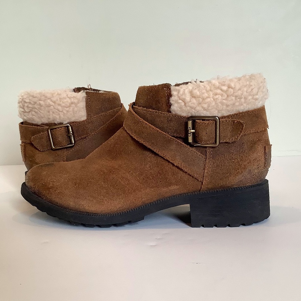Women’s Sherpa and Tan Suede  Ugg booties